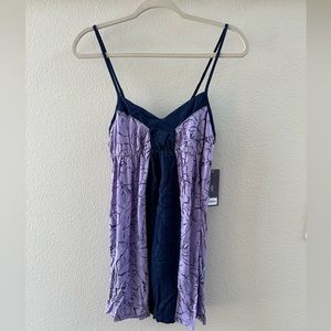 NWT Jennifer Lopez Intimates Nightgown in Lavender and Navy. Size XS